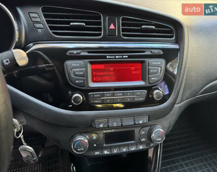 Чорний Кіа Сід, об'ємом двигуна 1.6 л та пробігом 178 тис. км за 8200 $, фото 45 на Automoto.ua