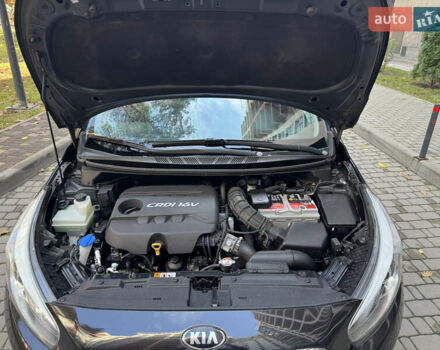 Чорний Кіа Сід, об'ємом двигуна 1.6 л та пробігом 178 тис. км за 8200 $, фото 55 на Automoto.ua