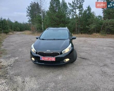 Чорний Кіа Сід, об'ємом двигуна 1.6 л та пробігом 227 тис. км за 8400 $, фото 5 на Automoto.ua