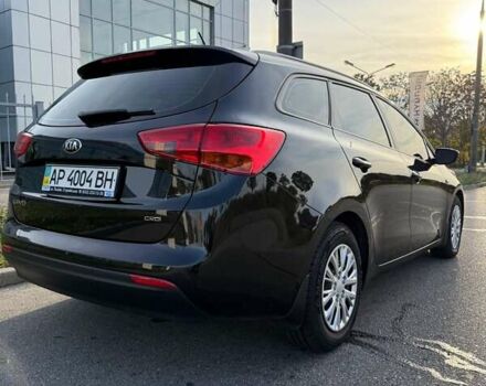 Кіа Сід 2013 у Запоріжжя на Automoto.ua Чорний Кіа Сід, об'ємом двигуна 1.6 л та пробігом 62 тис. км за 11000 $, фото 4 на Automoto.ua