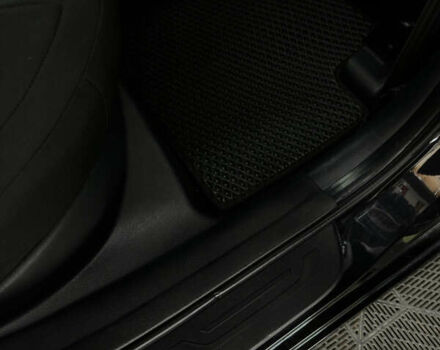 Черный Киа Сид, объемом двигателя 1.6 л и пробегом 120 тыс. км за 10000 $, фото 4 на Automoto.ua