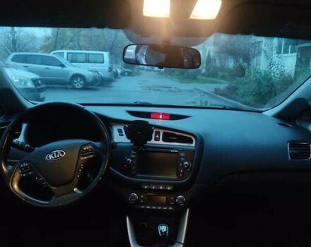Черный Киа Сид, объемом двигателя 1.58 л и пробегом 267 тыс. км за 8700 $, фото 9 на Automoto.ua