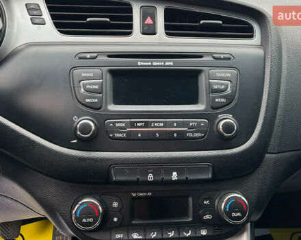 Черный Киа Сид, объемом двигателя 1.58 л и пробегом 147 тыс. км за 9600 $, фото 9 на Automoto.ua