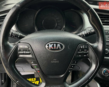 Черный Киа Сид, объемом двигателя 1.58 л и пробегом 147 тыс. км за 9600 $, фото 7 на Automoto.ua
