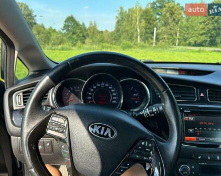 Чорний Кіа Сід, об'ємом двигуна 1.6 л та пробігом 189 тис. км за 9999 $, фото 9 на Automoto.ua