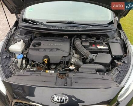 Кіа Сід 2015 у Коломые на Automoto.ua Чорний Кіа Сід, об'ємом двигуна 1.58 л та пробігом 145 тис. км за 9450 $, фото 14 на Automoto.ua