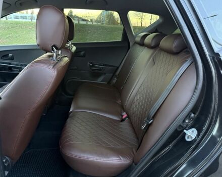 Кіа Сід 2015 у Кривому Розі на Automoto.ua Чорний Кіа Сід, об'ємом двигуна 1.6 л та пробігом 192 тис. км за 6800 $, фото 9 на Automoto.ua