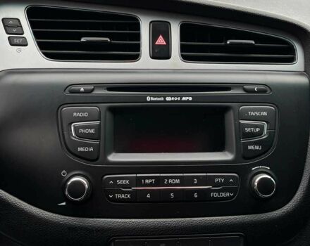 Черный Киа Сид, объемом двигателя 1.6 л и пробегом 147 тыс. км за 9600 $, фото 8 на Automoto.ua