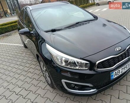 Черный Киа Сид, объемом двигателя 1.58 л и пробегом 207 тыс. км за 11900 $, фото 3 на Automoto.ua