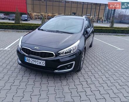 Черный Киа Сид, объемом двигателя 1.58 л и пробегом 207 тыс. км за 11900 $, фото 16 на Automoto.ua