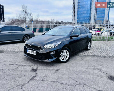 Чорний Кіа Сід, об'ємом двигуна 1.59 л та пробігом 71 тис. км за 15999 $, фото 5 на Automoto.ua