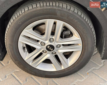 Чорний Кіа Сід, об'ємом двигуна 1.59 л та пробігом 71 тис. км за 15999 $, фото 1 на Automoto.ua
