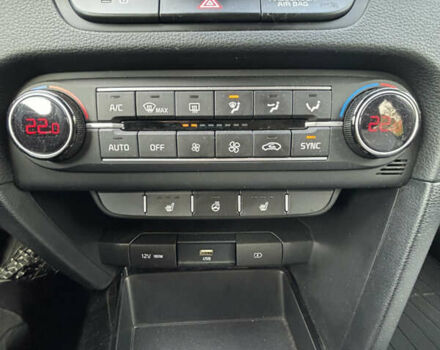 Черный Киа Сид, объемом двигателя 1.59 л и пробегом 71 тыс. км за 18400 $, фото 14 на Automoto.ua