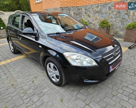 Чорний Кіа Сід, об'ємом двигуна 1.4 л та пробігом 244 тис. км за 5800 $, фото 1 на Automoto.ua