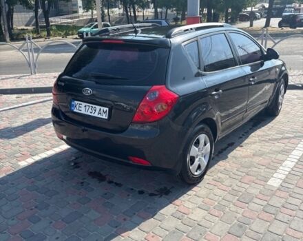 Черный Киа Сид, объемом двигателя 1.4 л и пробегом 200 тыс. км за 4800 $, фото 1 на Automoto.ua