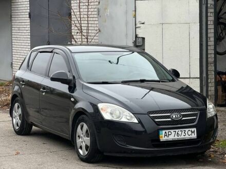 Чорний Кіа Сід, об'ємом двигуна 1.4 л та пробігом 230 тис. км за 5899 $, фото 1 на Automoto.ua