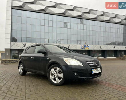 Чорний Кіа Сід, об'ємом двигуна 1.59 л та пробігом 213 тис. км за 4100 $, фото 1 на Automoto.ua