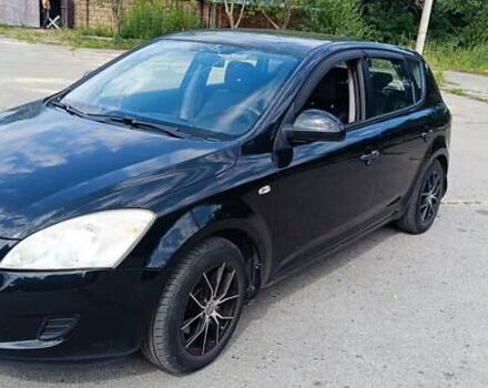 Чорний Кіа Сід, об'ємом двигуна 1.6 л та пробігом 126 тис. км за 4950 $, фото 1 на Automoto.ua