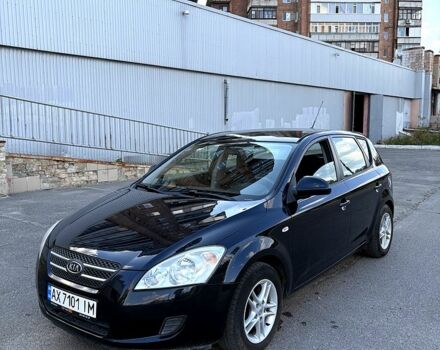 Черный Киа Сид, объемом двигателя 1.4 л и пробегом 206 тыс. км за 4800 $, фото 1 на Automoto.ua