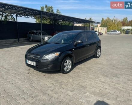 Чорний Кіа Сід, об'ємом двигуна 1.4 л та пробігом 165 тис. км за 4650 $, фото 1 на Automoto.ua