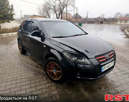 Чорний Кіа Сід, об'ємом двигуна 1.6 л та пробігом 28000 тис. км за 5600 $, фото 1 на Automoto.ua
