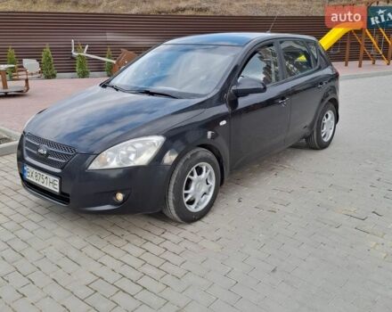 Черный Киа Сид, объемом двигателя 1.59 л и пробегом 160 тыс. км за 4200 $, фото 1 на Automoto.ua