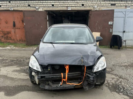 Черный Киа Сид, объемом двигателя 1.4 л и пробегом 107 тыс. км за 2600 $, фото 1 на Automoto.ua