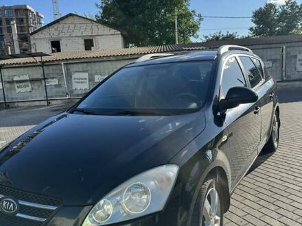 Киа Сид 2007 в Виннице на Automoto.ua Черный Киа Сид, объемом двигателя 1.6 л и пробегом 300 тыс. км за 5800 $, фото 1 на Automoto.ua