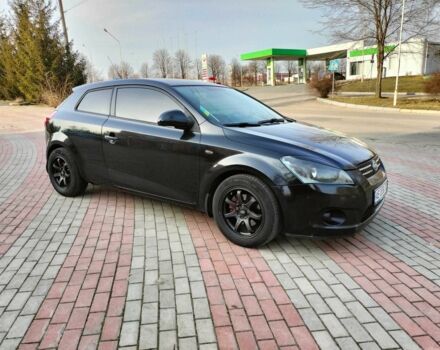 Чорний Кіа Сід, об'ємом двигуна 1.4 л та пробігом 185 тис. км за 5650 $, фото 1 на Automoto.ua