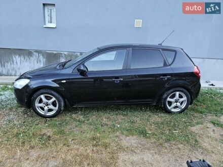 Черный Киа Сид, объемом двигателя 1.4 л и пробегом 202 тыс. км за 3994 $, фото 1 на Automoto.ua