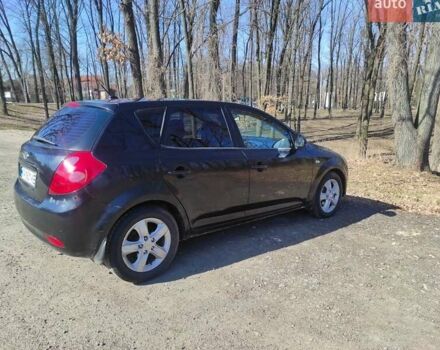 Чорний Кіа Сід, об'ємом двигуна 1.6 л та пробігом 320 тис. км за 4600 $, фото 1 на Automoto.ua
