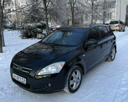 Чорний Кіа Сід, об'ємом двигуна 2 л та пробігом 115 тис. км за 6900 $, фото 1 на Automoto.ua