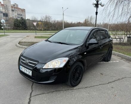Черный Киа Сид, объемом двигателя 1.4 л и пробегом 169 тыс. км за 4900 $, фото 1 на Automoto.ua