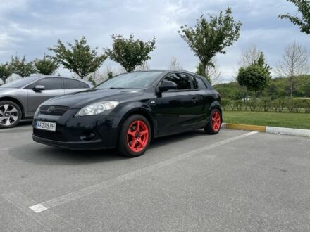 Черный Киа Сид, объемом двигателя 2 л и пробегом 278 тыс. км за 5200 $, фото 1 на Automoto.ua