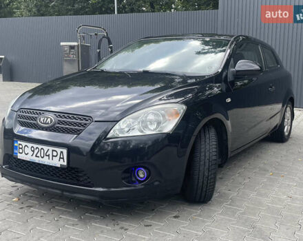 Чорний Кіа Сід, об'ємом двигуна 1.4 л та пробігом 178 тис. км за 4950 $, фото 1 на Automoto.ua
