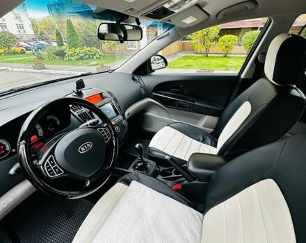Черный Киа Сид, объемом двигателя 1.4 л и пробегом 217 тыс. км за 7000 $, фото 1 на Automoto.ua
