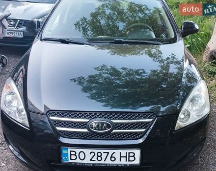 Черный Киа Сид, объемом двигателя 1.4 л и пробегом 130 тыс. км за 5500 $, фото 1 на Automoto.ua