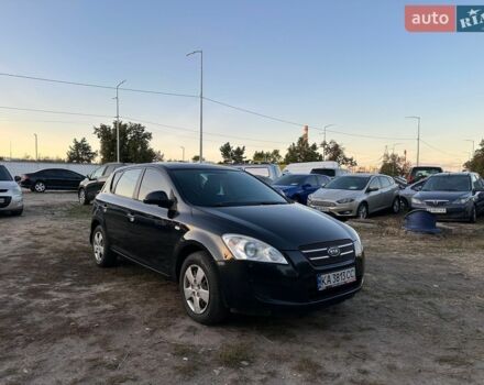 Чорний Кіа Сід, об'ємом двигуна 1.58 л та пробігом 200 тис. км за 3950 $, фото 1 на Automoto.ua
