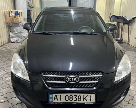 Черный Киа Сид, объемом двигателя 1.6 л и пробегом 236 тыс. км за 5200 $, фото 1 на Automoto.ua