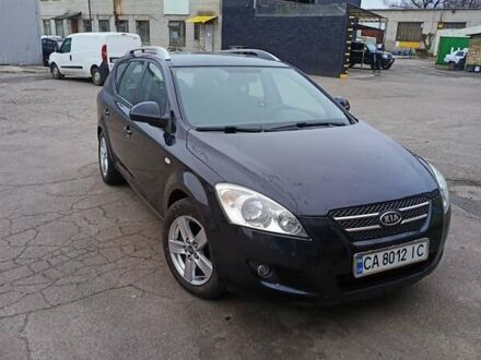 Черный Киа Сид, объемом двигателя 1.58 л и пробегом 180 тыс. км за 5500 $, фото 1 на Automoto.ua