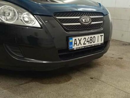 Черный Киа Сид, объемом двигателя 1.4 л и пробегом 192 тыс. км за 5000 $, фото 1 на Automoto.ua