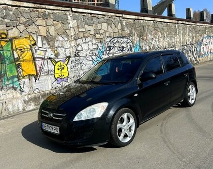 Черный Киа Сид, объемом двигателя 1.4 л и пробегом 232 тыс. км за 5800 $, фото 1 на Automoto.ua