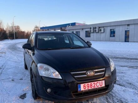 Чорний Кіа Сід, об'ємом двигуна 0 л та пробігом 165 тис. км за 6750 $, фото 1 на Automoto.ua