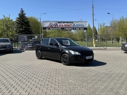 Киа Сид 2008 в Кривом Роге на Automoto.ua Черный Киа Сид, объемом двигателя 1.6 л и пробегом 288 тыс. км за 5400 $, фото 1 на Automoto.ua