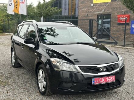 Черный Киа Сид, объемом двигателя 1.4 л и пробегом 224 тыс. км за 6200 $, фото 1 на Automoto.ua