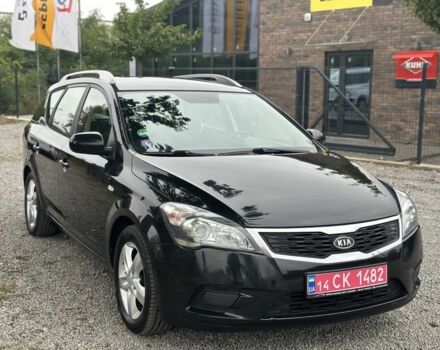 Черный Киа Сид, объемом двигателя 1.4 л и пробегом 224 тыс. км за 6200 $, фото 1 на Automoto.ua