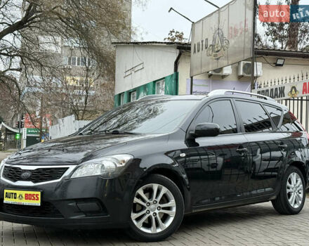 Черный Киа Сид, объемом двигателя 1.59 л и пробегом 285 тыс. км за 6500 $, фото 1 на Automoto.ua