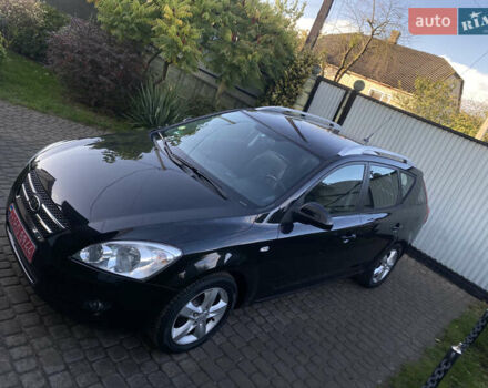 Чорний Кіа Сід, об'ємом двигуна 1.4 л та пробігом 207 тис. км за 5850 $, фото 1 на Automoto.ua