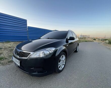 Черный Киа Сид, объемом двигателя 1.6 л и пробегом 283 тыс. км за 5200 $, фото 1 на Automoto.ua