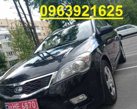 Черный Киа Сид, объемом двигателя 1.4 л и пробегом 170 тыс. км за 5900 $, фото 1 на Automoto.ua